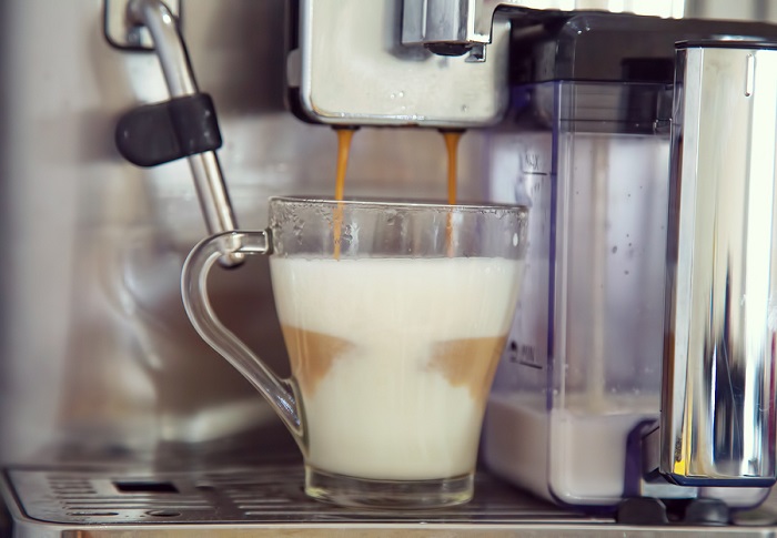 automatic-espresso-machine-preparing-cappuccino